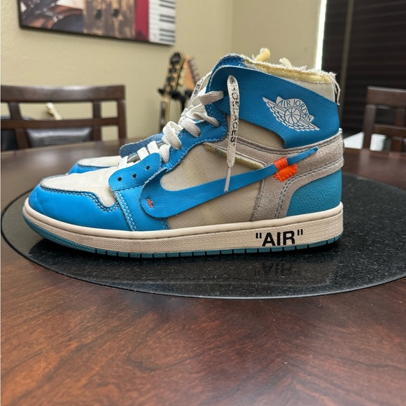 Off-White x Air Jordan 1 Retro High